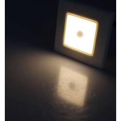 LED Schalterdosenleuchte eckig Sensor 2,5W warmweiß 100lm 230V S EEK G [A-G]